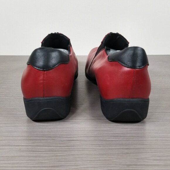 Munro Berkley Front-Zip Sneaker, Red Leather, Women’s Size 8 W - Picture 5 of 12